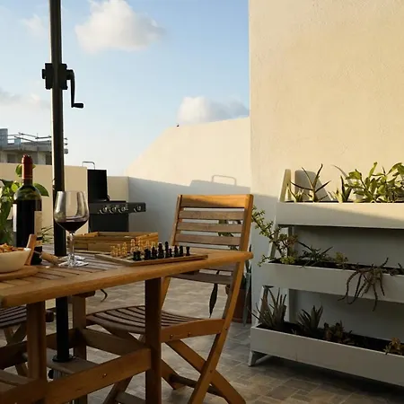 Cosy Designer Seaview Penthouse With Terrace & Bbq *