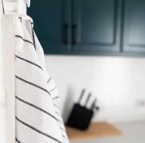 Cosy Designer Seaview Penthouse With Terrace & Bbq