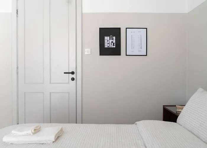 Cosy Designer Seaview Penthouse With Terrace & Bbq *