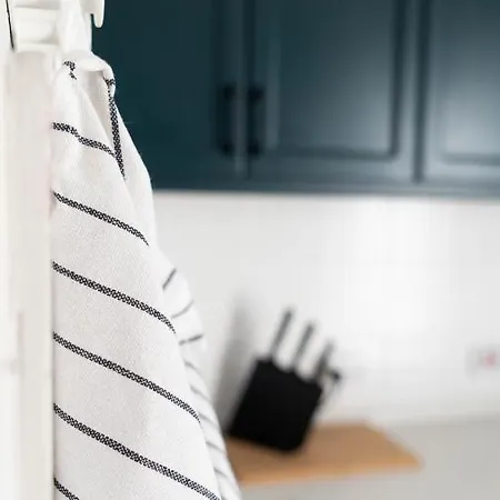 Cosy Designer Seaview Penthouse With Terrace & Bbq